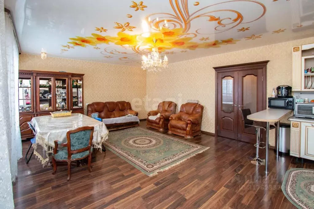 3-к кв. Кемеровская область, Новокузнецк Запорожская ул., 73Б (120.3 ... - Фото 0