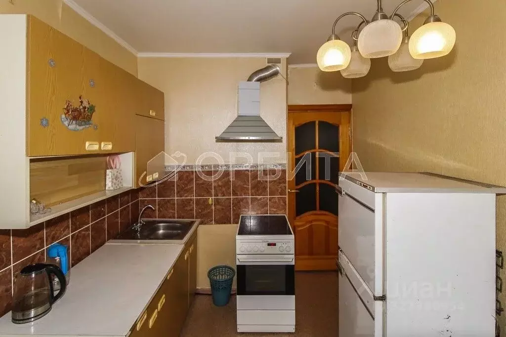 2-к кв. Тюменская область, Тюмень Почтовая ул., 28 (49.6 м) - Фото 2