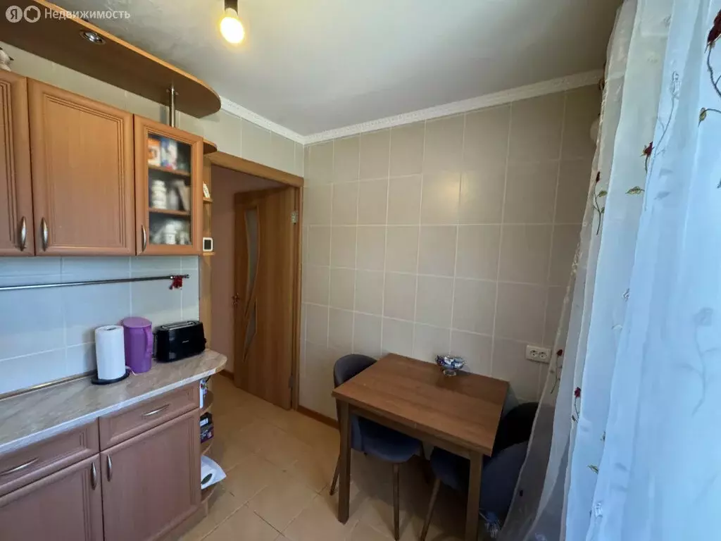 3-комнатная квартира: Симферополь, Залесская улица, 80 (63.8 м) - Фото 1