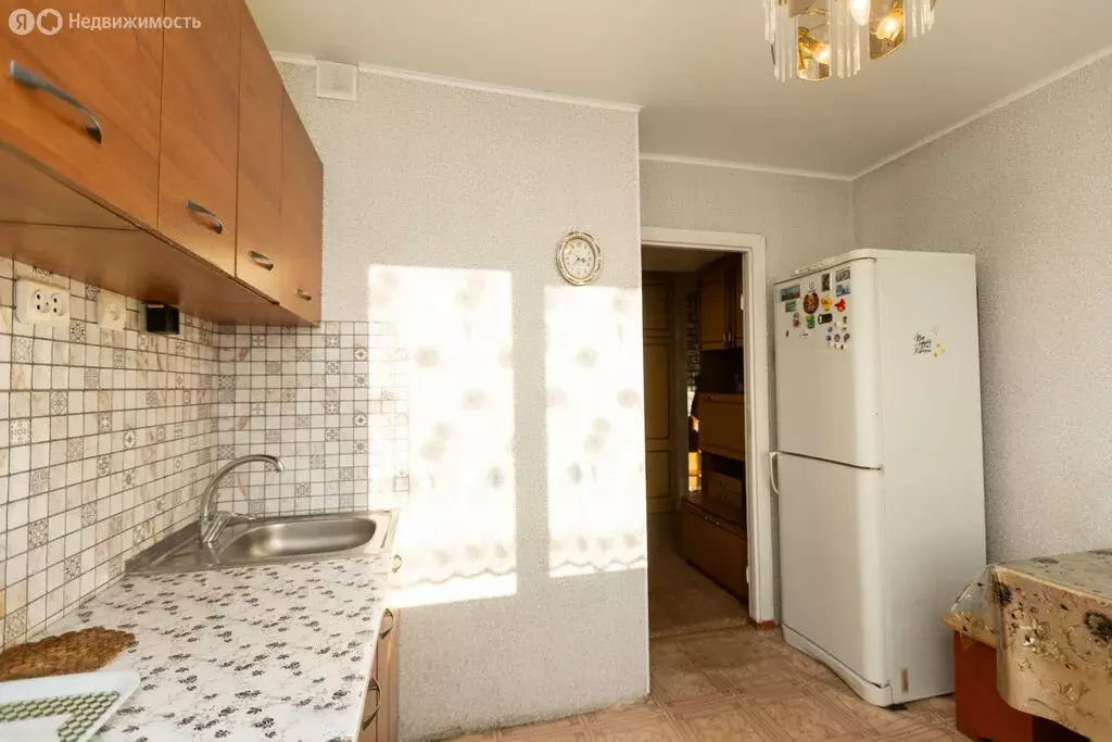 2-комнатная квартира: Оренбург, Салмышская улица, 7 (49.7 м) - Фото 1