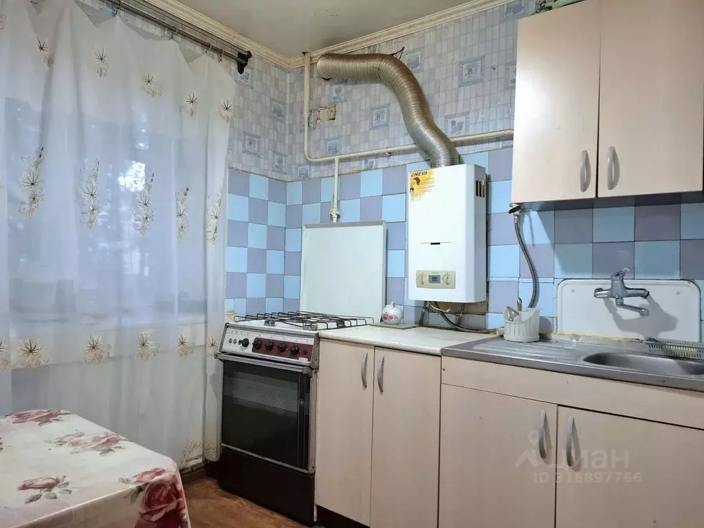 1-к кв. Кировская область, Киров ул. Чапаева, 16 (30.0 м) - Фото 0