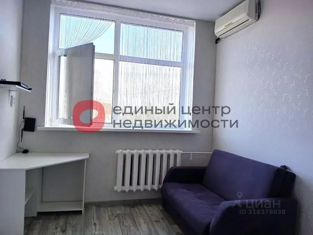 Студия Тюменская область, Тюмень ул. Пермякова, 43Ас1 (16.0 м) - Фото 0