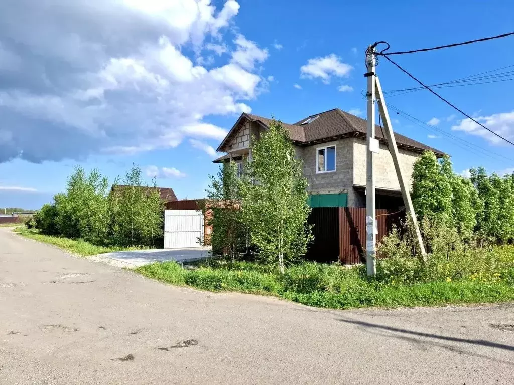 Дом в Московская область, Чехов муниципальный округ, д. Поповка ул. ... - Фото 1