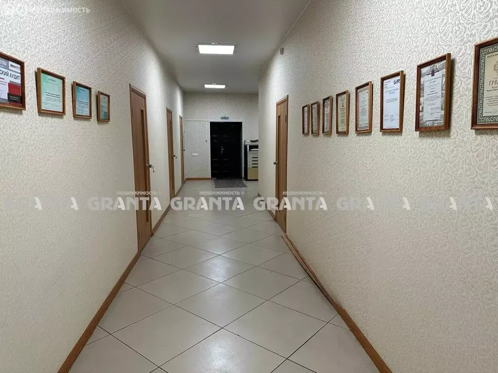 Офис (229 м) - Фото 1