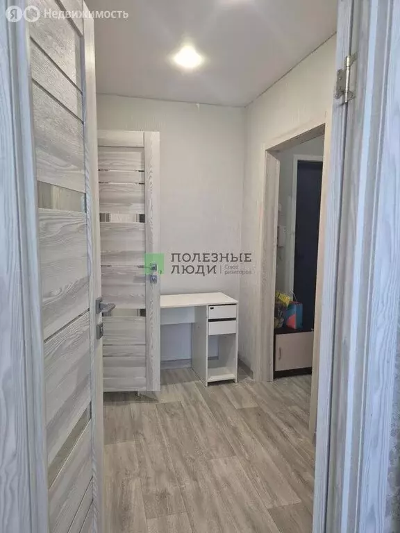 2-комнатная квартира: Белгород, улица Есенина, 20Б (51 м) - Фото 2
