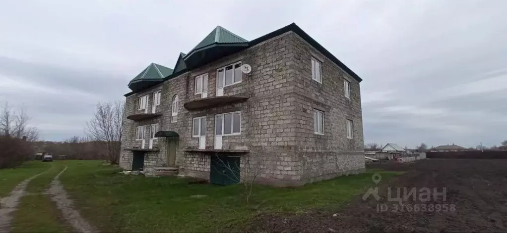 Дом в Курская область, Курский район, с. Ноздрачево 63 (22 м) - Фото 1