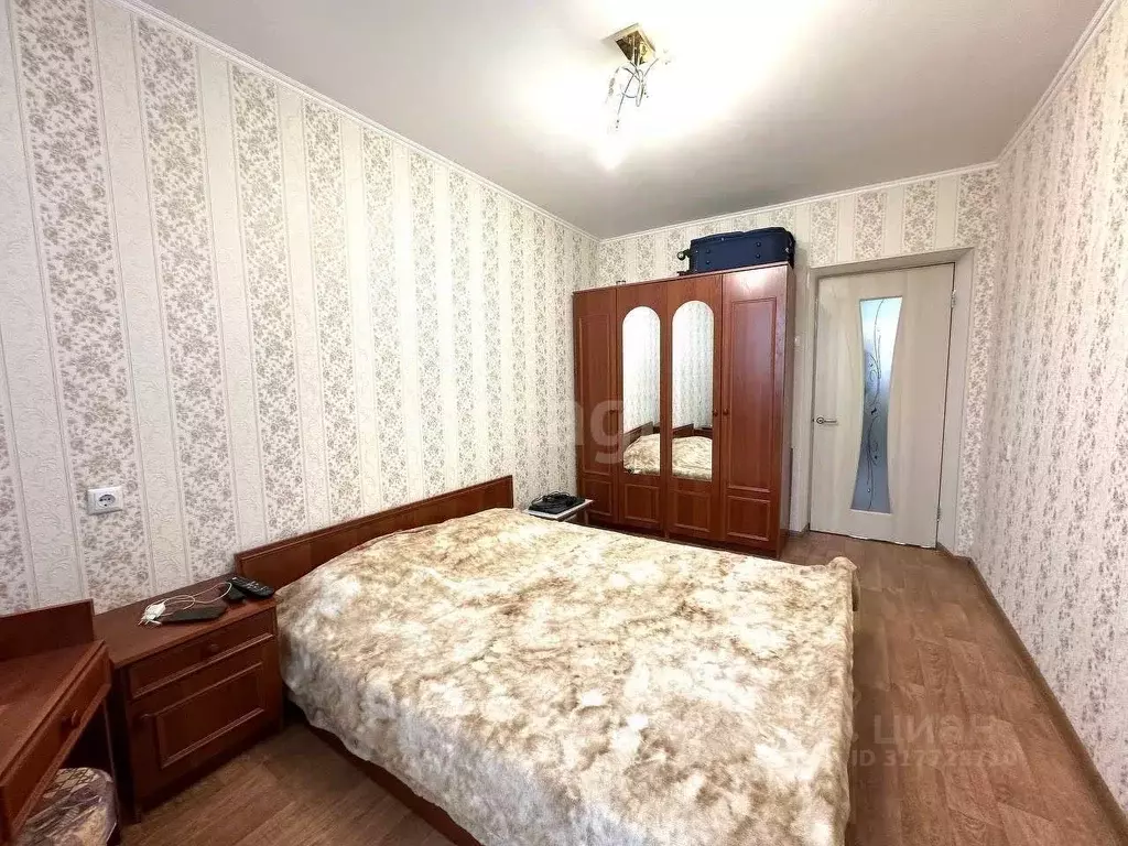3-к кв. Крым, Симферополь ул. Аэрофлотская (68.5 м) - Фото 0
