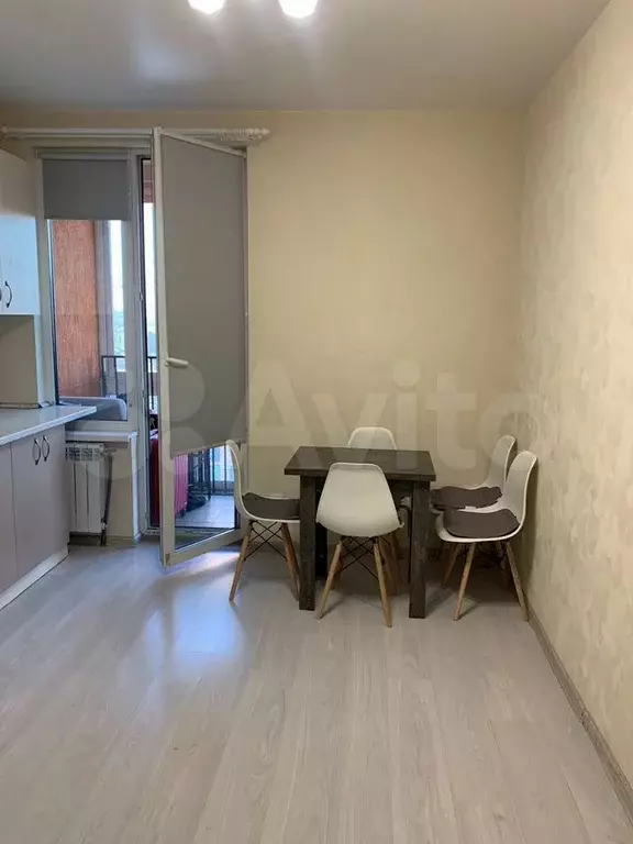 1-к. квартира, 45 м, 9/18 эт. - Фото 1