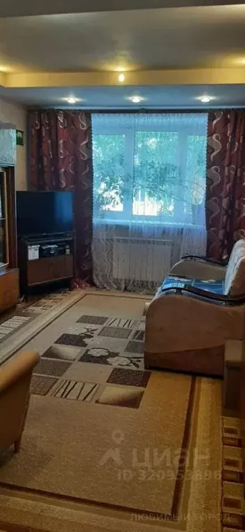 3-к кв. Нижегородская область, Нижний Новгород ул. Имени Героя ... - Фото 0