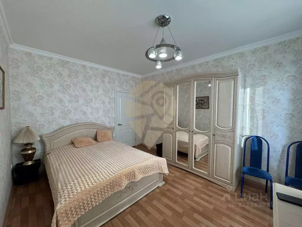 2-к кв. Белгородская область, Старый Оскол Степной мкр, 8 (63.3 м) - Фото 0