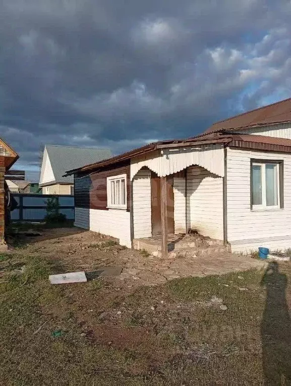 Дом в Забайкальский край, Чернышевск пгт ул. Линия 4Б, 5А (72 м) - Фото 1