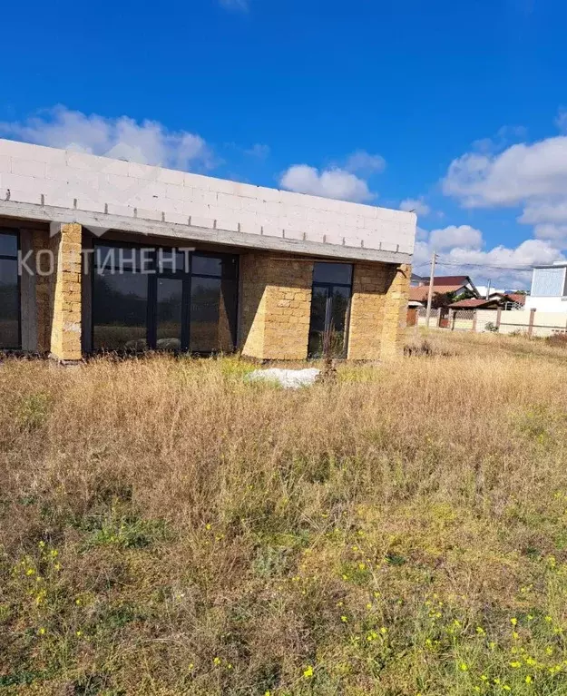 Дом в Крым, Черноморский район, Окуневское с/пос, Золотой Крым кп  ... - Фото 1