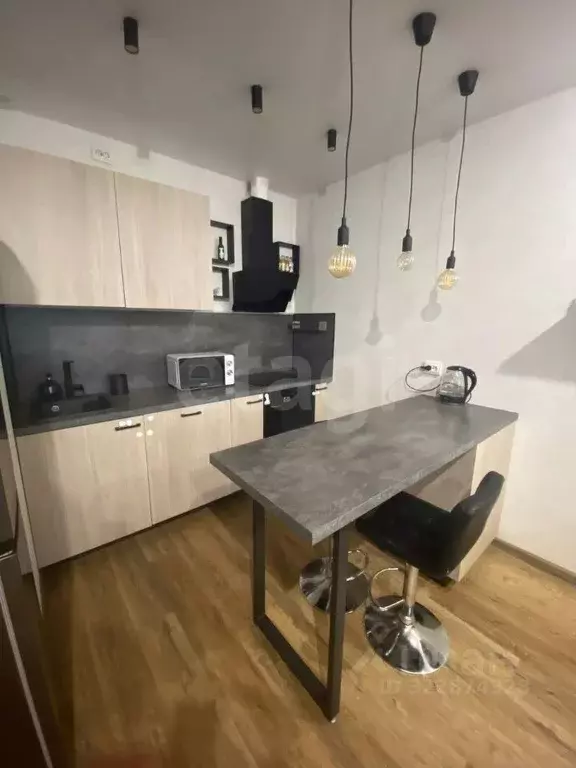 2-к кв. Свердловская область, Екатеринбург ул. Уральская, 5 (38.5 м) - Фото 1