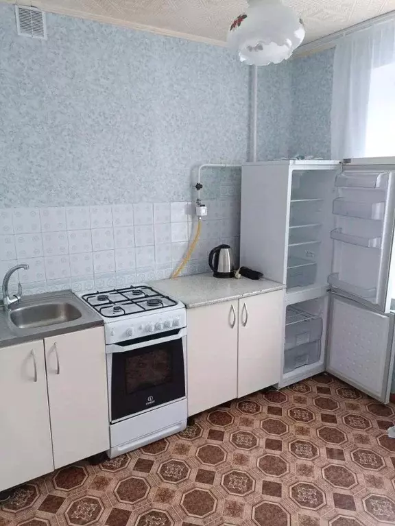 1-к кв. Омская область, Омск просп. Мира, 104/1 (36.0 м) - Фото 1