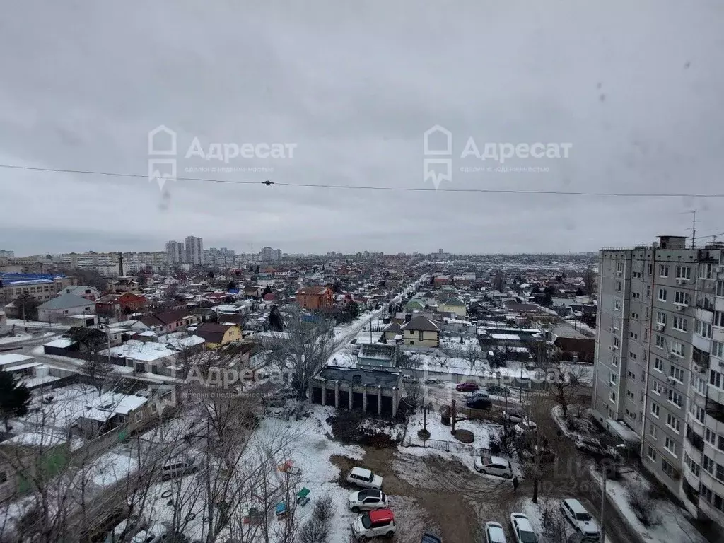 3-к кв. Волгоградская область, Волгоград ул. Землячки, 26 (66.5 м) - Фото 1