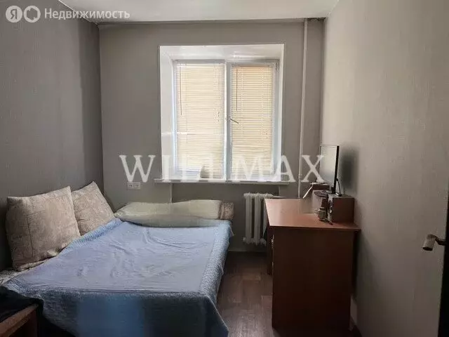 2-комнатная квартира: Тюмень, улица Белинского, 24 (41.8 м) - Фото 0