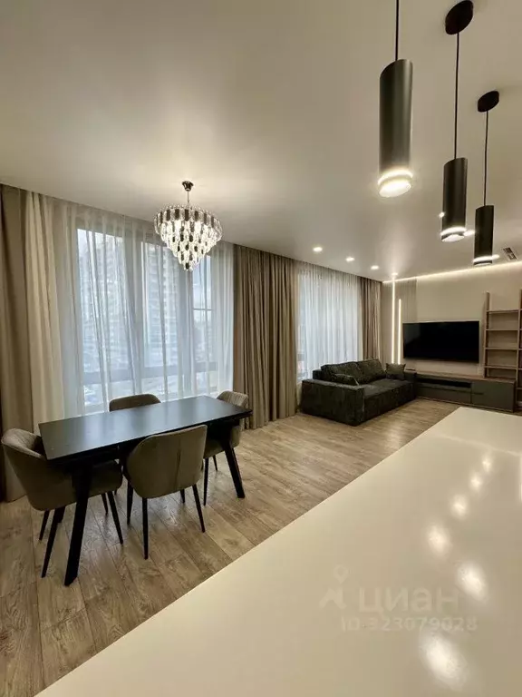 4-к кв. Татарстан, Казань ул. Алексея Козина, 2 (92.0 м) - Фото 1