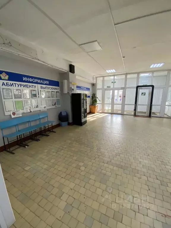 Помещение свободного назначения в Свердловская область, Североуральск ... - Фото 1