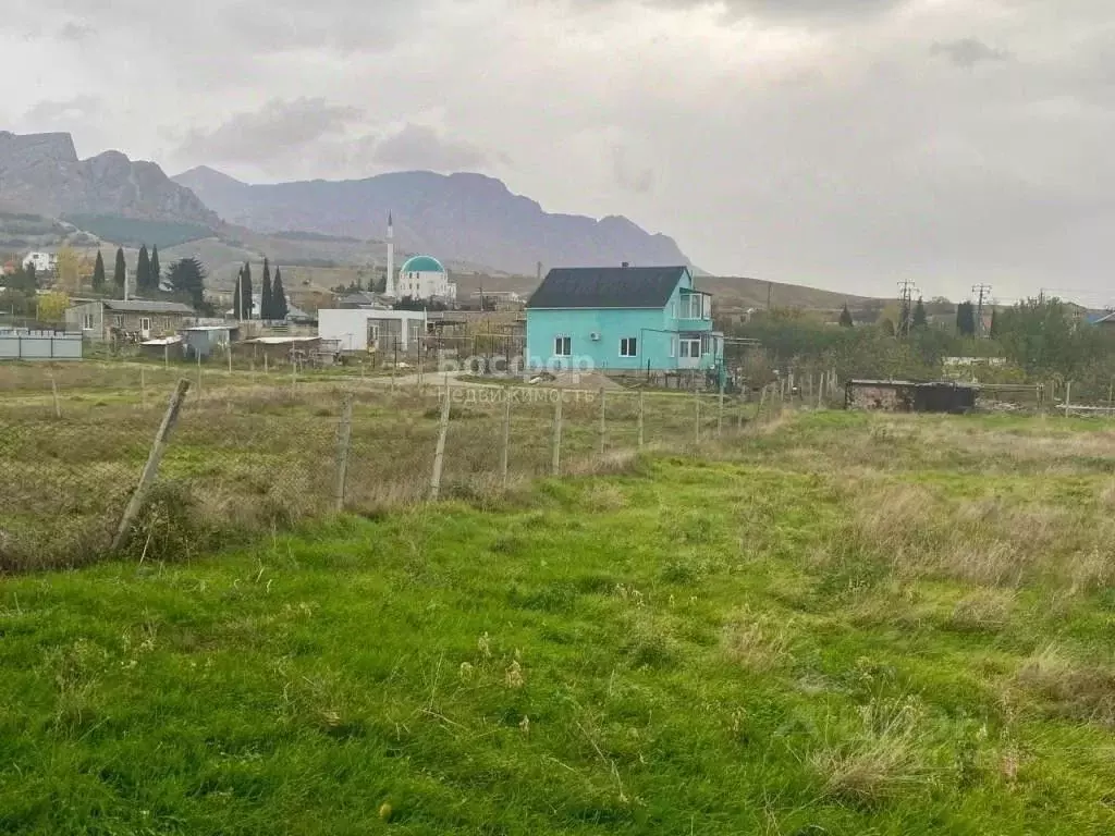 Участок в Крым, Судак городской округ, с. Солнечная Долина ул. ... - Фото 0