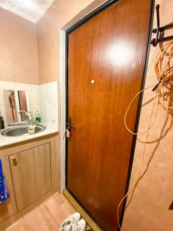 1к в 9-комнатной квартире (22 м) - Фото 2
