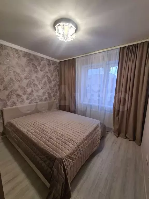 2-к. квартира, 60 м, 17/18 эт. - Фото 1