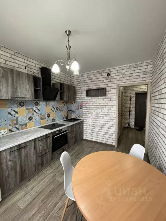 1-к кв. Хакасия, Абакан ул. Кирова, 120А (34.0 м) - Фото 1