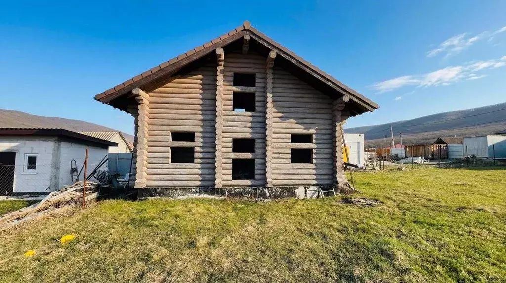 Участок в Севастополь с. Гончарное, ул. Раздольная, 10 (10.0 сот.) - Фото 1