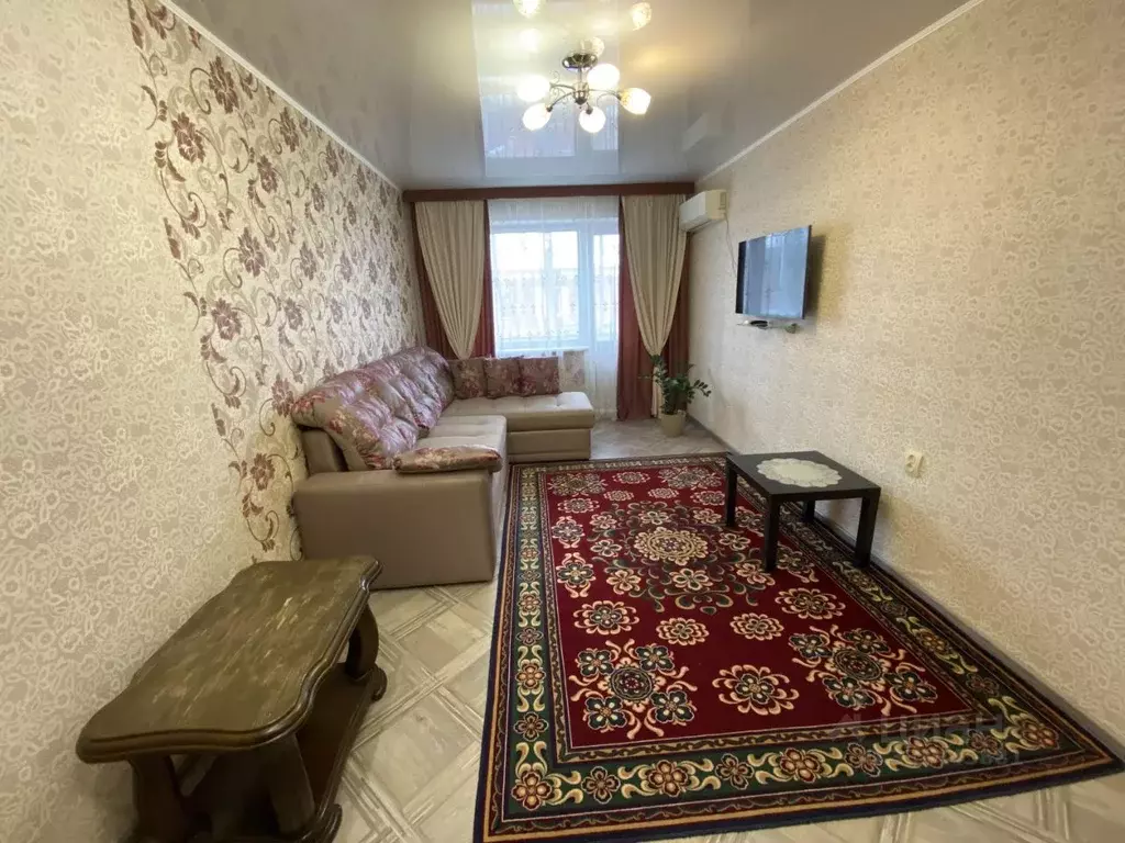 2-к кв. Омская область, Омск просп. Карла Маркса, 60А (45.0 м) - Фото 1