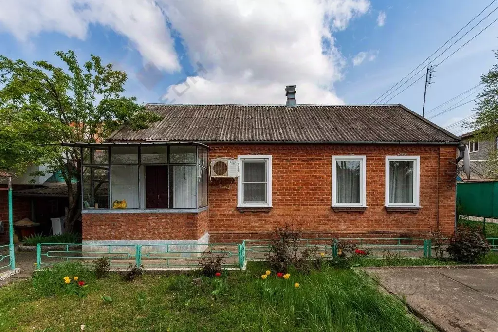 Дом в Краснодарский край, Краснодар Дачная ул., 176 (47 м) - Фото 1