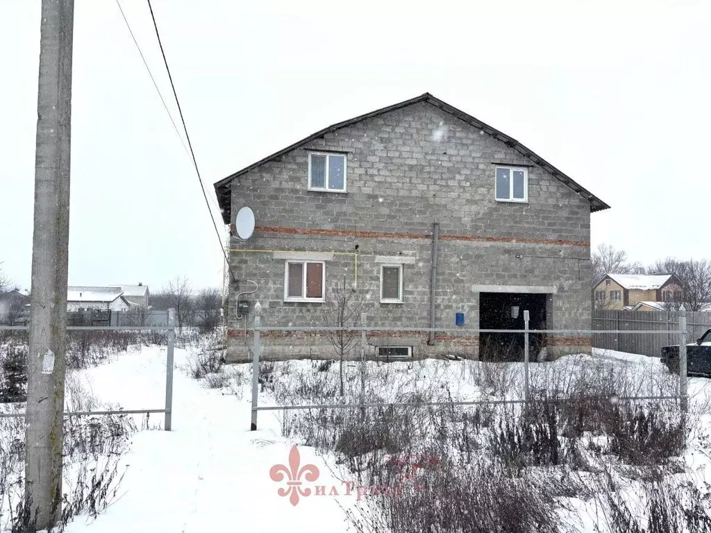 Дом в Белгородская область, Яковлевский муниципальный округ, Красный ... - Фото 1