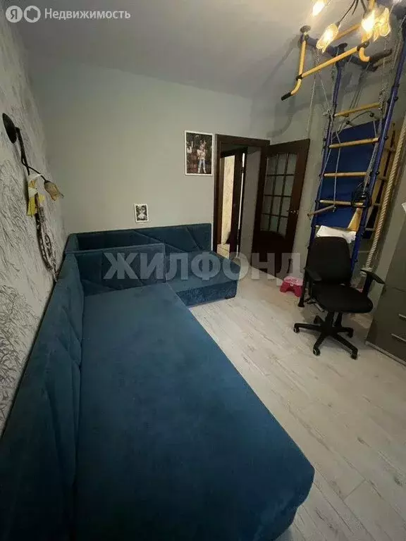 3-комнатная квартира: Томск, улица Лебедева, 8 (64.4 м) - Фото 2