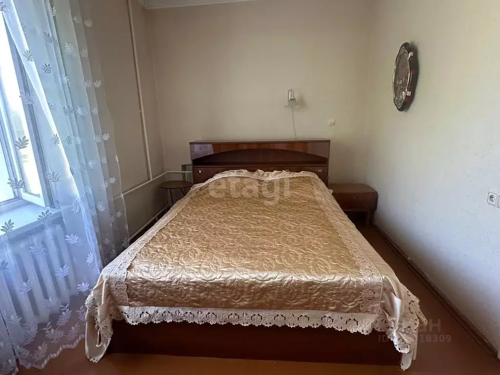2-к кв. Башкортостан, Стерлитамак ул. Фурманова, 27 (63.8 м) - Фото 0