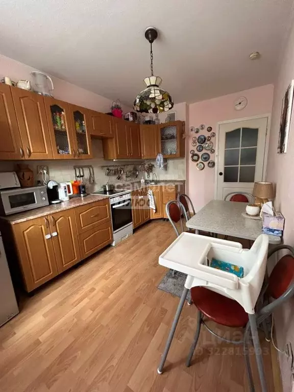 2-к кв. Свердловская область, Екатеринбург ул. Надеждинская, 26 (52.8 ... - Фото 1