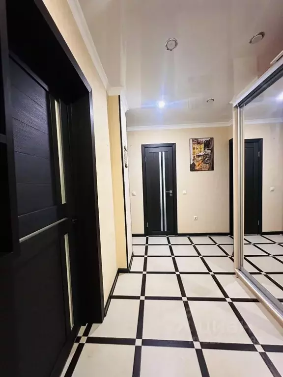 2-к кв. Адыгея, Майкоп ул. Чкалова, 65 (70.0 м) - Фото 1