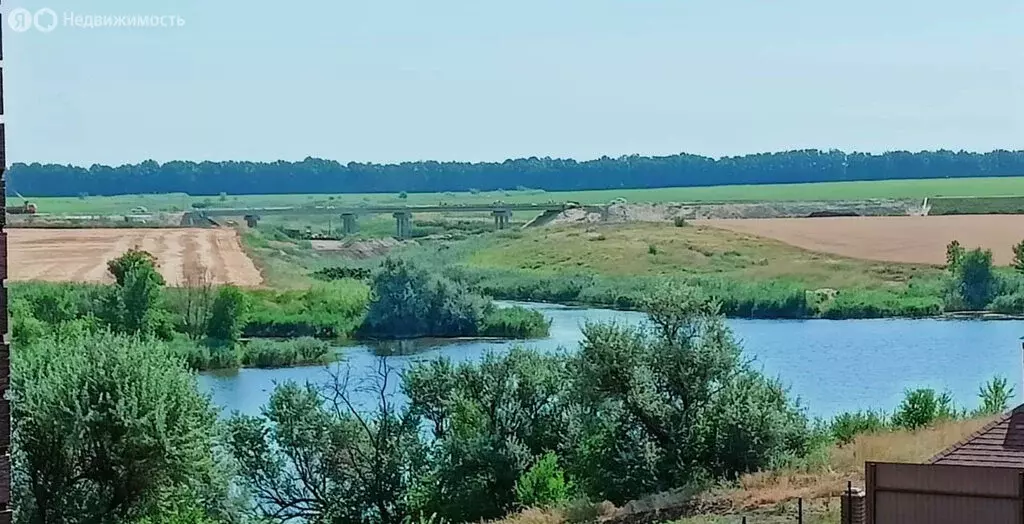 Дом в Чалтырь, улица Лукашина, 3 (140 м) - Фото 0