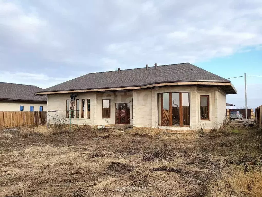 Дом в Курская область, Курский район, Моковский сельсовет, д. Гремячка ... - Фото 1