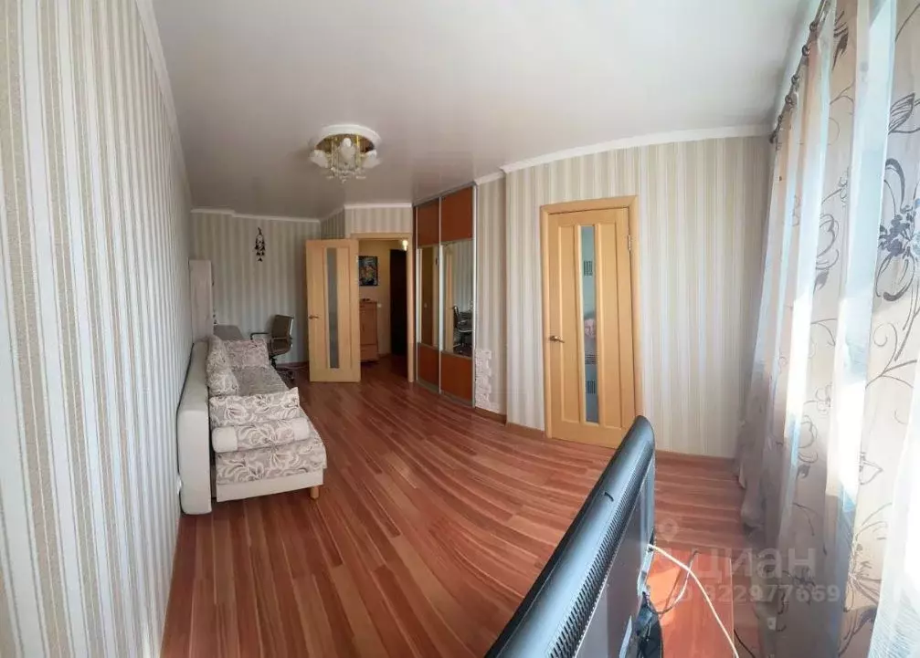 1-к кв. Магаданская область, Магадан Комсомольская пл., 2 (30.0 м) - Фото 1