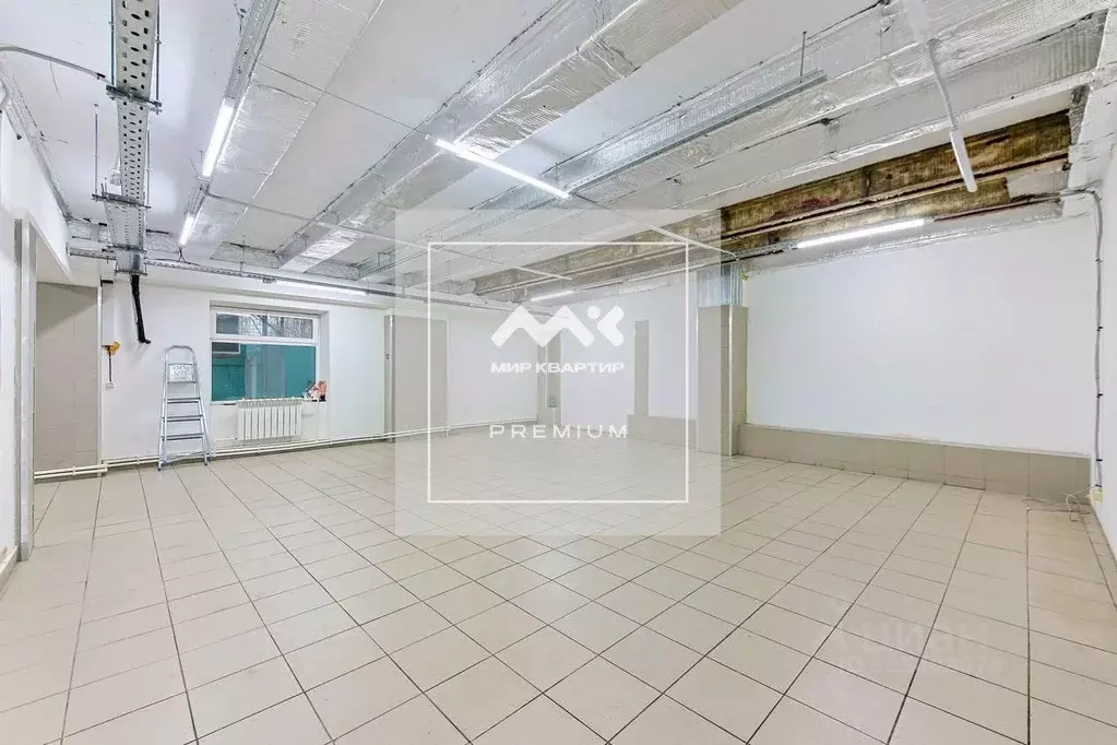 Помещение свободного назначения в Санкт-Петербург Октябрьская наб., ... - Фото 1