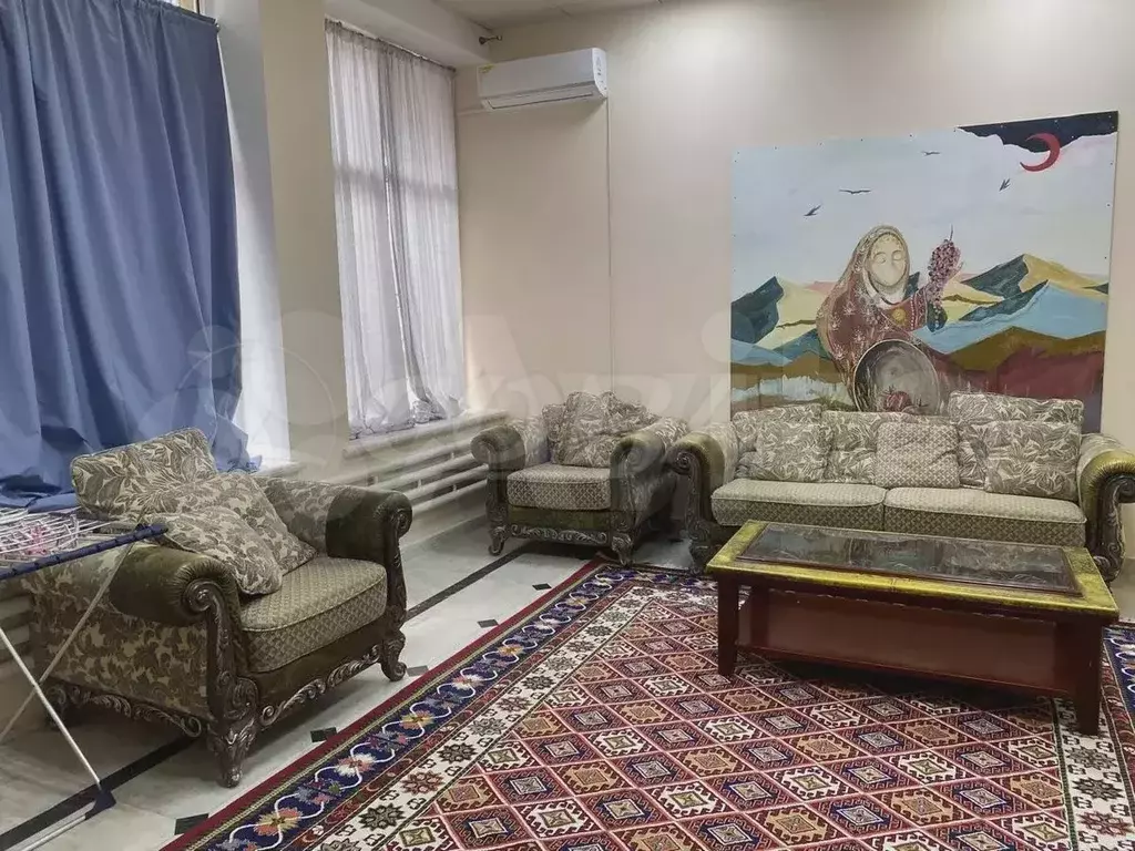 2-к. квартира, 70 м, 2/2 эт. - Фото 1
