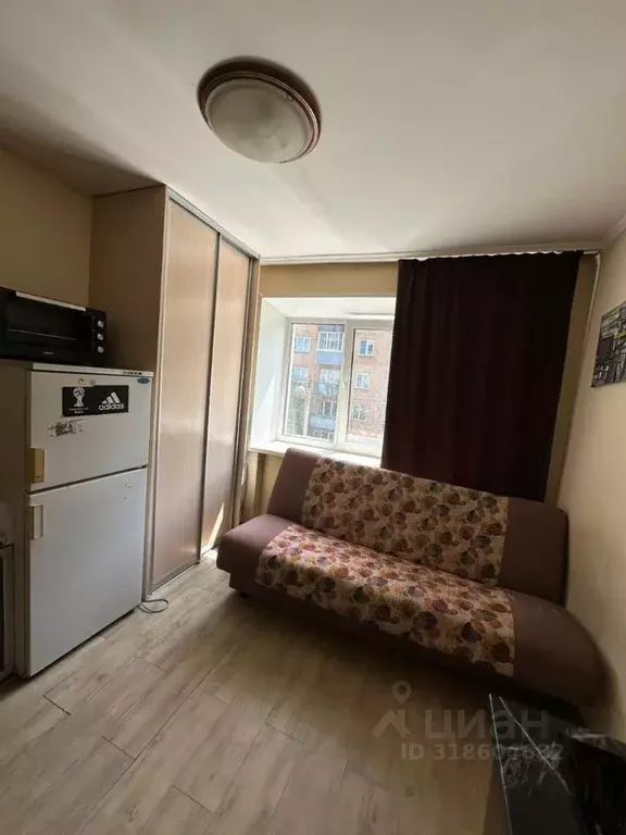 Студия Красноярский край, Красноярск Коммунальная ул., 4 (14.0 м) - Фото 1