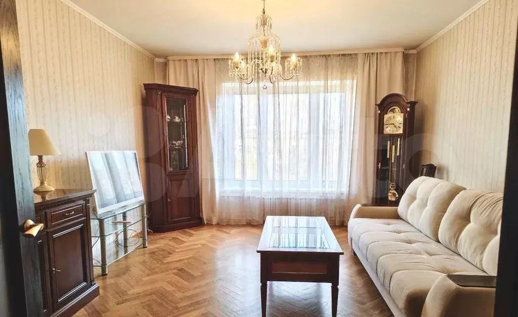 1-к. квартира, 40,9 м, 5/9 эт. - Фото 0