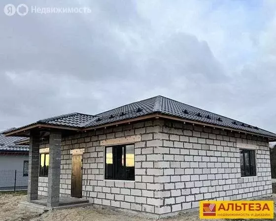 Дом в Калининградская область, Гурьевский муниципальный округ, посёлок ... - Фото 1