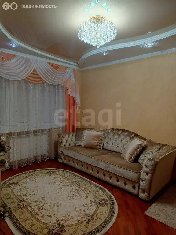 3-комнатная квартира: Батайск, Заводская улица, 120 (94 м) - Фото 2