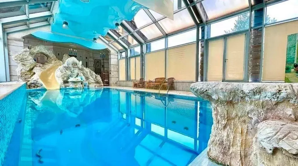 Дом в Московская область, Химки Новогорск мкр, ул. Сосновая (250 м) - Фото 1