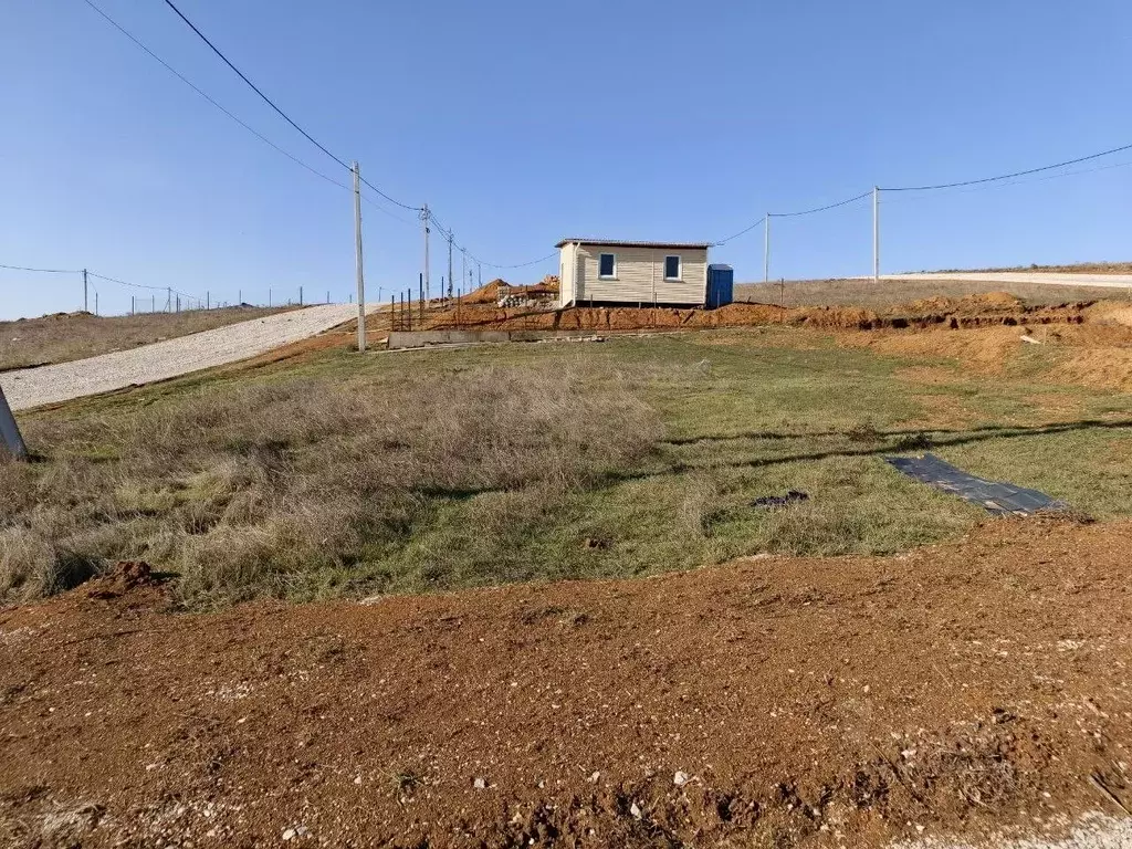 Участок в Севастополь с. Полюшко, ул. Алексея Куликова (4.0 сот.) - Фото 1