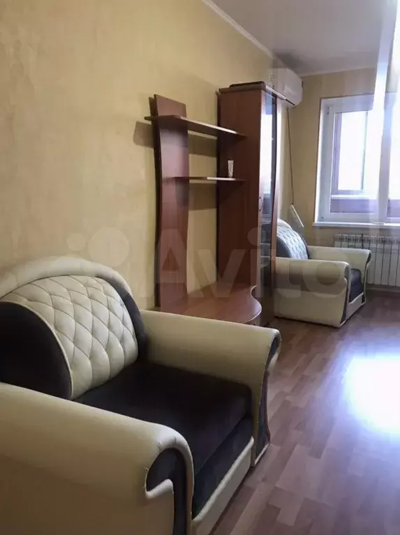 1-к. квартира, 40м, 1/5эт. - Фото 1