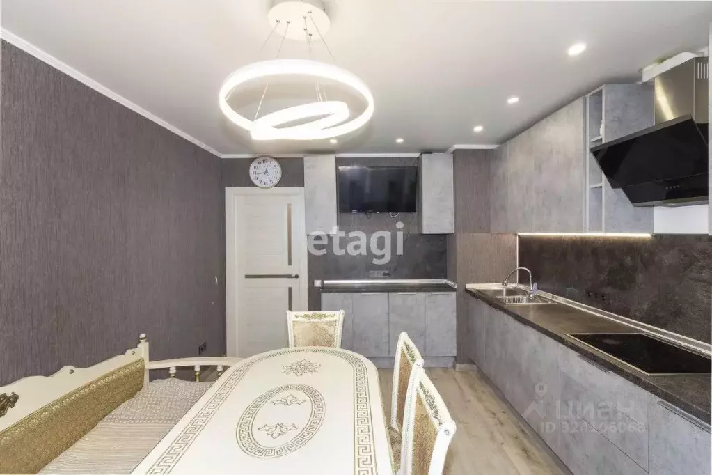 2-к кв. Тюменская область, Тюмень Кремлевская ул., 87 (64.0 м) - Фото 2