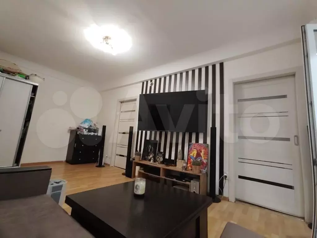 3-к. квартира, 60 м, 3/5 эт. - Фото 1