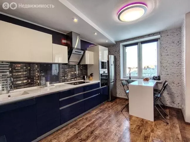 3-комнатная квартира: Екатеринбург, Библиотечная улица, 45 (77.2 м) - Фото 2