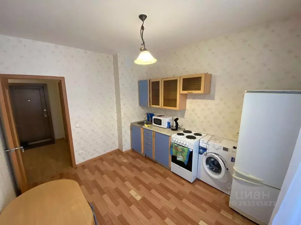 1-к кв. Свердловская область, Екатеринбург ул. Краснолесья, 165 (42.0 ... - Фото 1